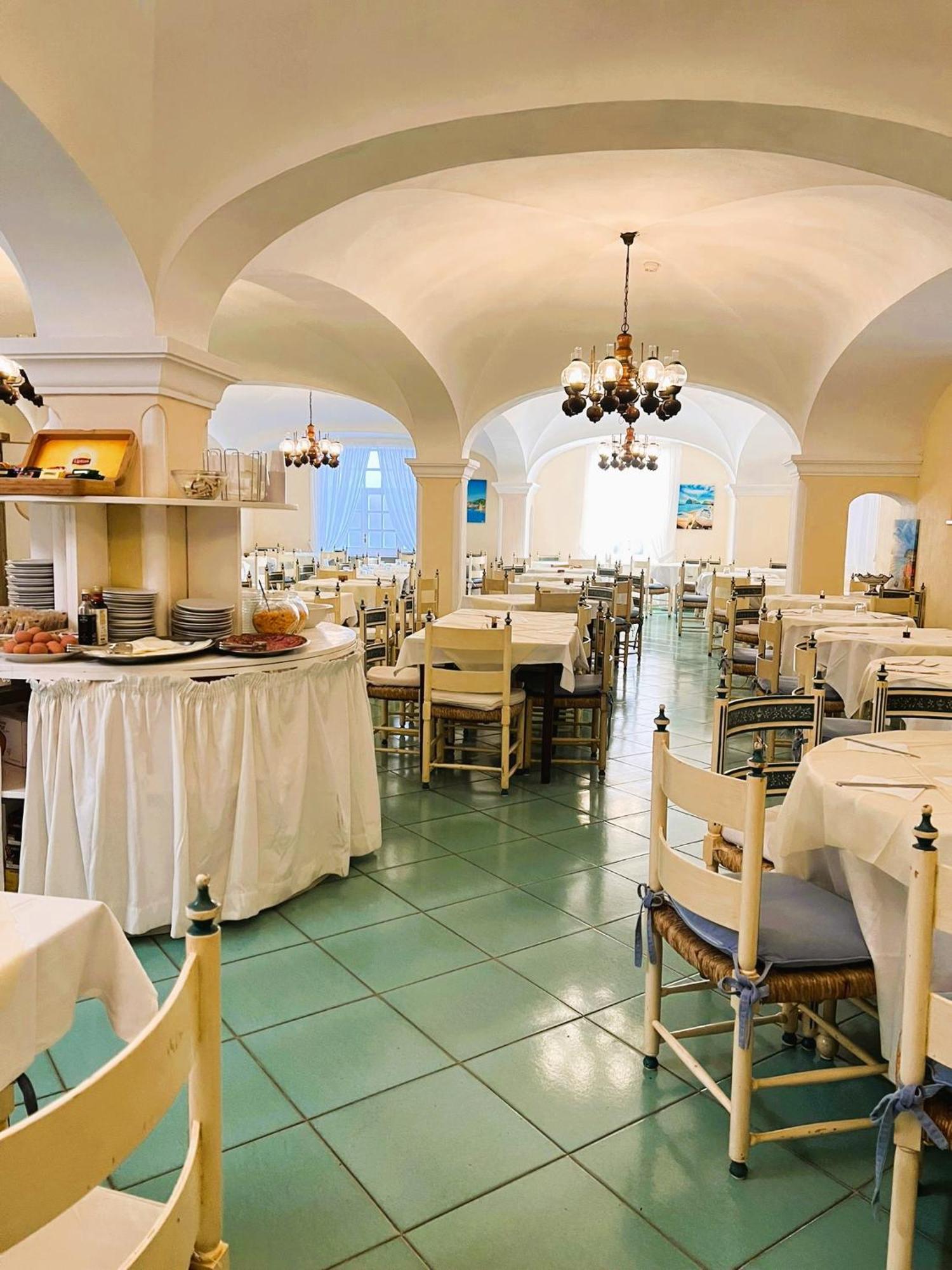 מלון Forio di Ischia Av Club Terme Colella מראה חיצוני תמונה